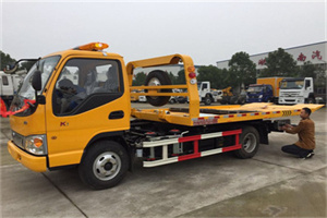 筠连哪里有拖车服务