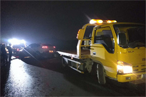 筠连24小时车辆搭电联系电话